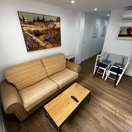 Apartment Train Station *